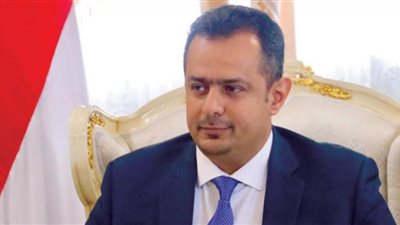 أول تعليق من رئيس الوزراء اليمني على تفجيرات مطار عدن