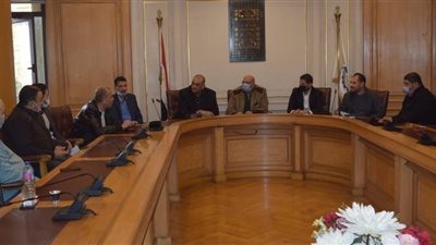 بالتزكية.. هلال رئيسا لشعبة الأدوات المنزلية بغرفة القاهرة التجارية