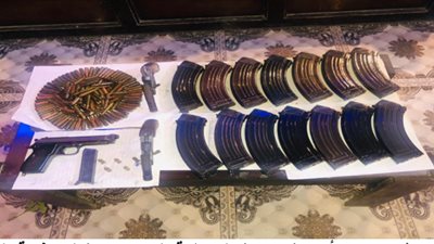 أحدها مبلغ بسرقته.. ضبط 3 أشخاص بحوزتهم أسلحة نارية غير مرخصة في سوهاج