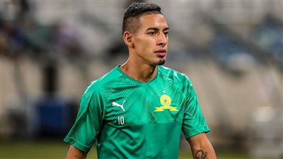 سيرينو يشارك في تدريبات صن داونز بعد فشل مفاوضات الأهلي وتعافيه من كورونا (فيديو)