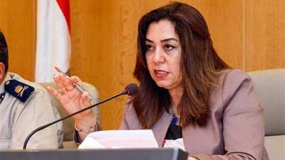 محافظ دمياط: استقبلنا 3119 ألف طلب تقنين بقيمة 24 مليون جنيه (صورة)