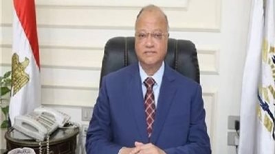 محافظ القاهرة يناشد المواطنين الالتزام بقرارات مجلس الوزراء بشأن 