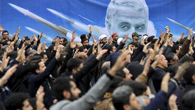 مسؤول أمريكي: إيران تخطط للهجوم على قواتنا بالمنطقة