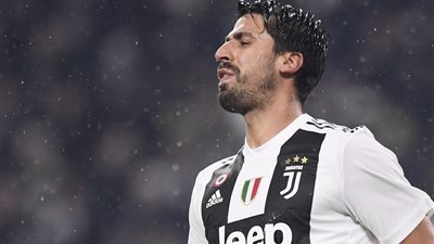 إيفرتون يرد على أنباء التعاقد مع سامي خضيرة