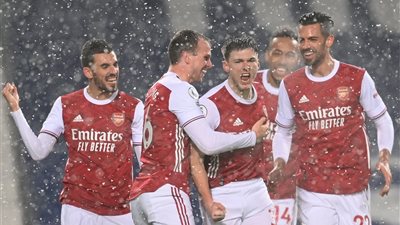 تيرني يسجل رقمًا تاريخيًا بعد هدفه في شباك وست بروميتش