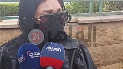 لبلبة تنهار في جنازة وحيد حامد: 