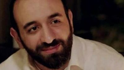 عمرو سلامة: 