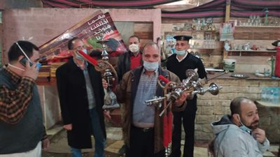 فض 3 أفراح وتشميع عدد من المقاهي بالمنيا لمواجهة كورونا (صور)