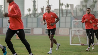 والتر بواليا يشارك في تدريبات الأهلي لأول مرة