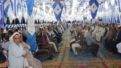 رغم منع التجمعات.. استمرار إقامة العزاء بمركز طوخ في القليوبية (فيديو)