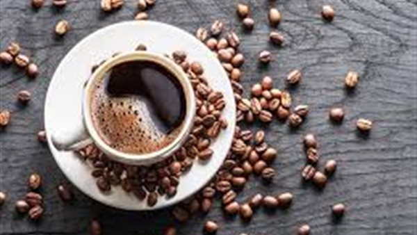 تناول القهوة منزوعة