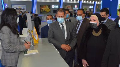 التجارة: أي مواطن يستطيع الحصول على سيارة جديدة تعمل بالغاز