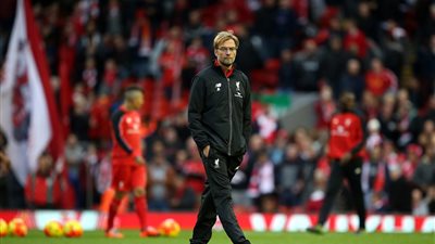 بفرمان كلوب.. ليفربول يُزاحم توتنهام في صراع ضم مدافع الدوري الإيطالي