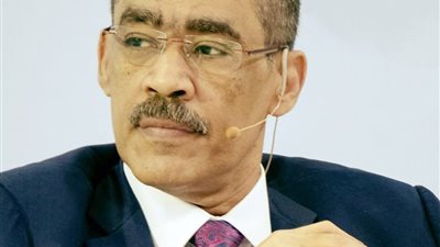 ضياء رشوان: حل فوري لتأمينات الصحفيين المتوقفة بمقر النقابة