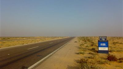 المرور يعيد فتح طريق العلمين ومحور الضبعة بعد انتهاء الشبورة