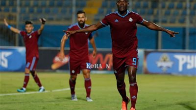 أنطوي يقود هجوم بيراميدز لمواجهة البنك الأهلي 