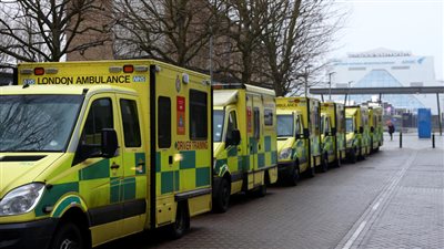 بريطانيا تسجل 1.1 مليون إصابة بكورونا في أسبوع.. وطوارئ في لندن