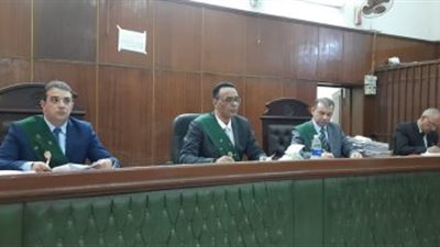 اليوم.. محاكمة أحمد بسام زكي المتهم بهتك عرض 3 فتيات