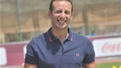 غضب في الأهلي من أمير توفيق والخطيب يسحب بعض اختصاصاته