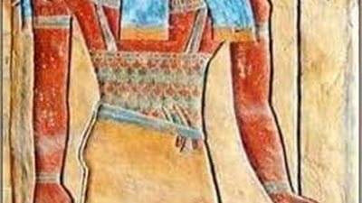 باحث أثري يكشف حكاية 