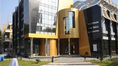 مسحة طبية للعاملين باتحاد الكرة.. تعرف على التفاصيل