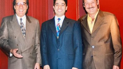 خالد النبوي يستعيد ذكرياته بصورة مع فاروف الفيشاوي ومحمود ياسين: 