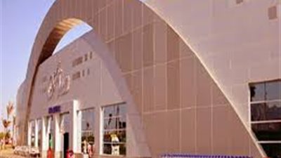 سفر ووصول 9 آلاف راكب بمختلف الجنسيات بمطار شرم الشيخ