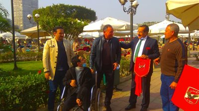 الخطيب يُلبي طلب أحمد السباعي من ذوي الهمم بزيارة الأهلي (صور وفيديو)