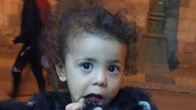 العثور على طفلة مجهولة الهوية بدير مواس في المنيا 