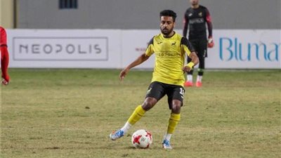 محمد عبد العاطي على رادار الزمالك تحسبًا لرحيل فرجاني ساسي
