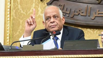 ‏علي عبد العال يعلن عدم ترشحه لرئاسة البرلمان ويغادر المجلس بعد أداء اليمين الدستوري