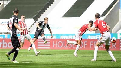 التشكيلة الرسمية لمباراة نيوكاسل وشيفيلد يونايتد