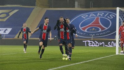 باريس سان جيرمان يتوج بالسوبر الفرنسي على حساب مارسيليا 