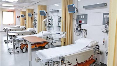 رئيس مستشفيات أسيوط الجامعية: 12 حالة كورونا تتلقى العلاج بالمستشفى الرئيسي