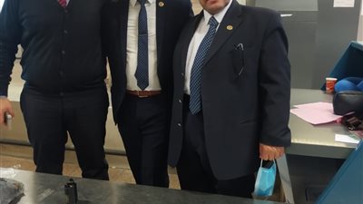 إحباط تهريب مواد مخدرة بحوزة راكبين بمطار القاهرة قادمين من أمريكا