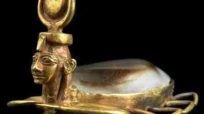 مصدر أثري يكشف أهم القطع الفريدة بمخازن المتحف المصري بالتحرير