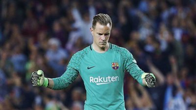 برشلونة يرفض رحيل نيتو