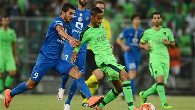 السر وراء الإطاحة بمحترف أهلي جدة من موقعة الهلال