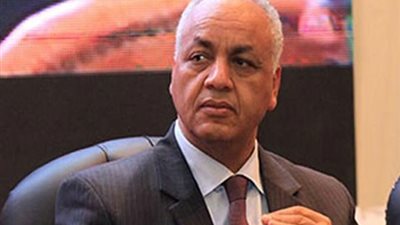 مصطفى بكري يتقدم بطلب إحاطة بشأن مشكلة 450 ألف منتدب بالجهاز الإداري 