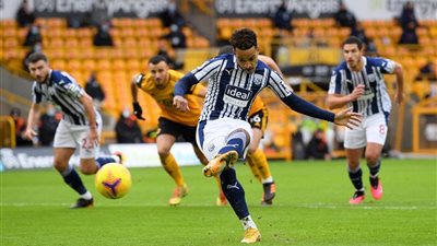 ولوفرهامبتون يتقدم على وست بروميتش في الشوط الأول