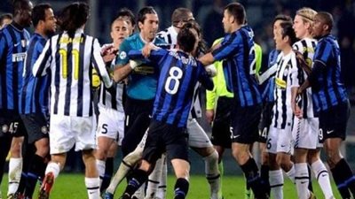 شاهد.. الجانب المُظلم لقمة إنتر ويوفنتوس في إيطاليا (فيديو)