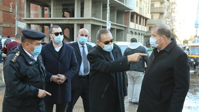 محافظ كفر الشيخ: تكاتف جميع الأجهزة لكسح مياه الأمطار من الشوارع (صور)