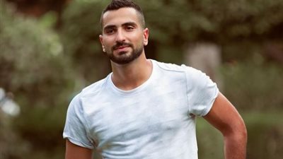 محمد الشرنوبي يقدم أغنية 