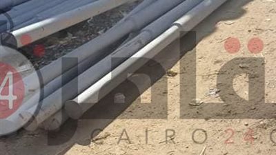 بعد إصابة طفل بكسر في الجمجمة.. دعم قرية سمهود بقنا بـ15 عمود كهرباء