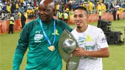 موسيماني يكشف موقف سيرينو بعد فشل انضمامه لصفوف الأهلي