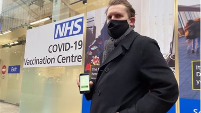 صحيفة شعبية في لندن تكشف عملية احتيال للحصول على لقاح كورونا