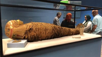 يضم 70 قطعة.. الآثار تستعرض مستجدات الأعمال داخل متحف مطار القاهرة