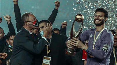 الأهلي يعتمد 