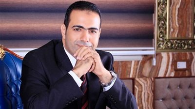 وزير الشباب والرياضة يستجيب لطلب محمود حسين ببدء العمل في الاستاد الجديد للمصري