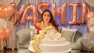 كيف احتفل أبو هشيمة بأول عيد ميلاد لزوجته ياسمين صبري بعد زواجهما؟  